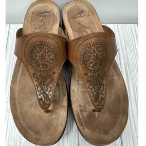Dansko Priya Thong Sandals Women 38 (US 8) Brown Beige Leather‎ Corkbed Comfort